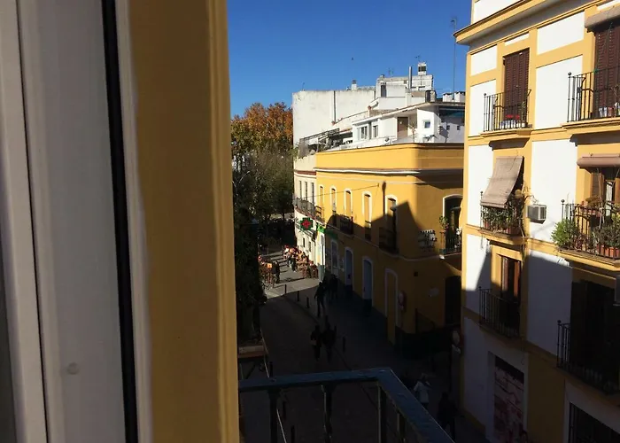 Peris Mencheta